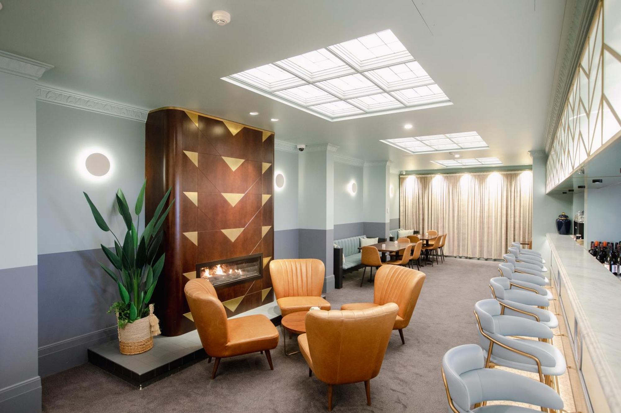 Tattersalls Hotel آرميدال المظهر الخارجي الصورة