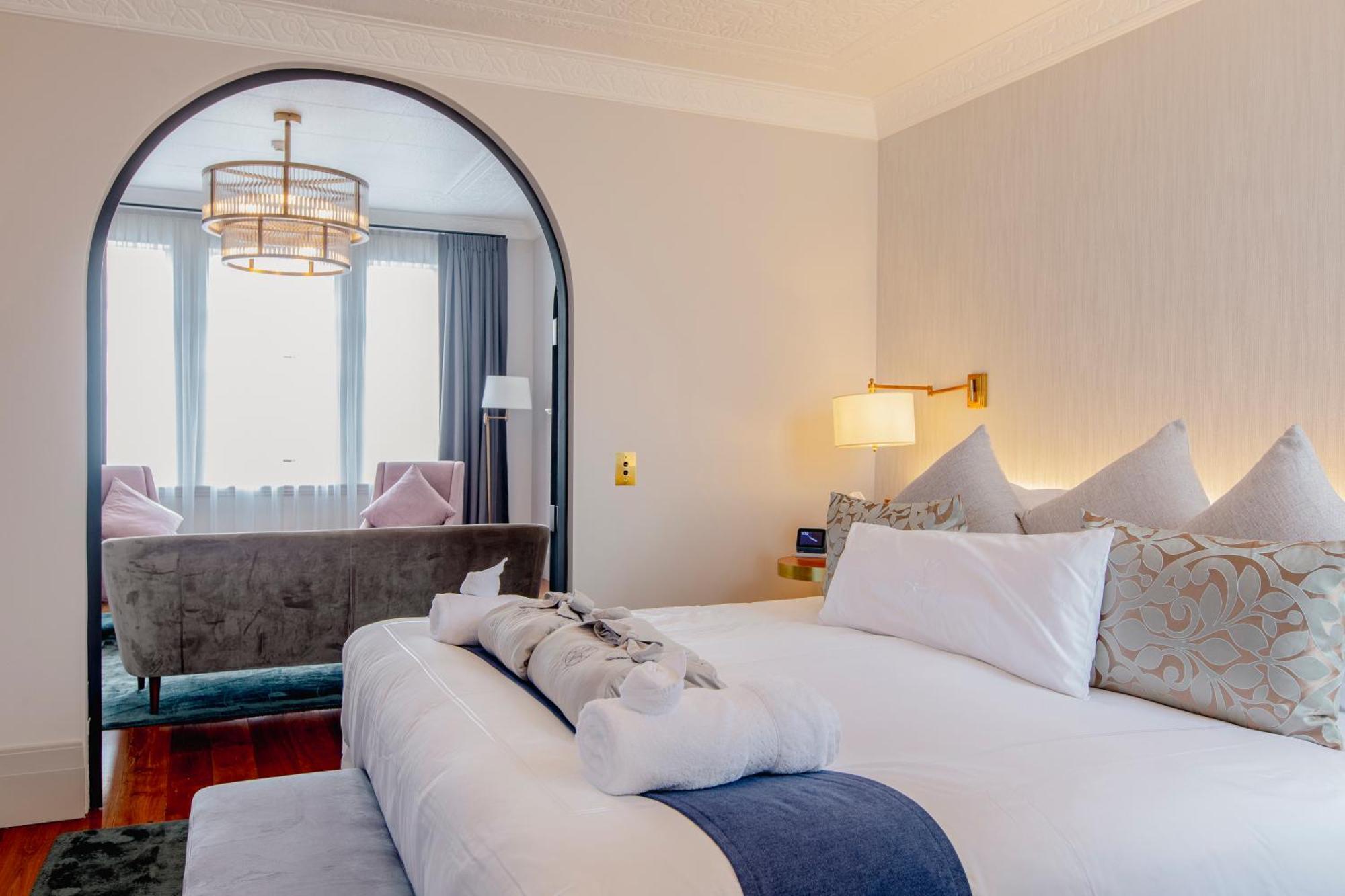 Tattersalls Hotel آرميدال المظهر الخارجي الصورة