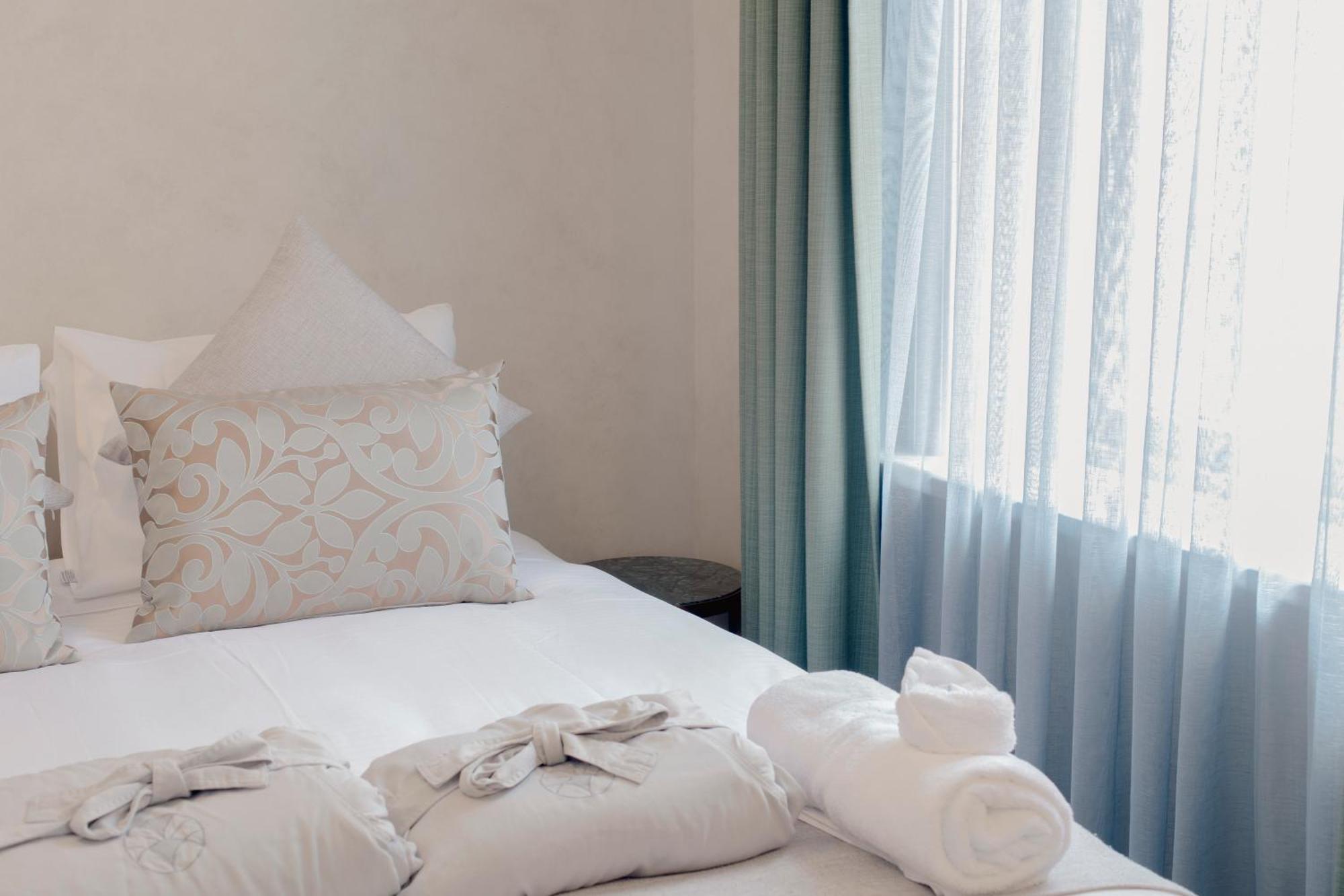 Tattersalls Hotel آرميدال المظهر الخارجي الصورة