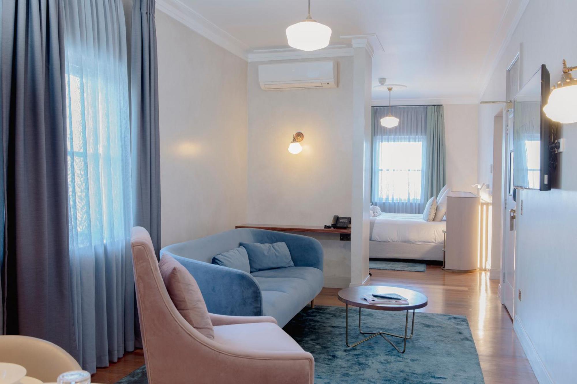 Tattersalls Hotel آرميدال المظهر الخارجي الصورة
