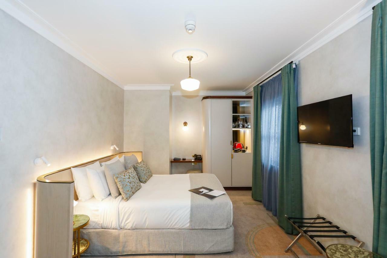 Tattersalls Hotel آرميدال المظهر الخارجي الصورة