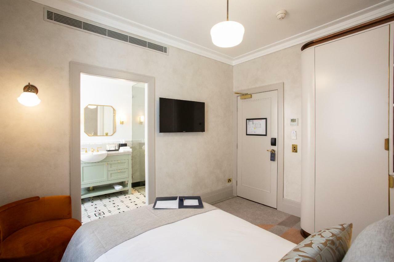 Tattersalls Hotel آرميدال المظهر الخارجي الصورة